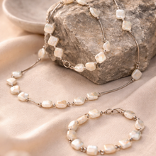 Last inn bildet i Galleri-visningsprogrammet, Eksklusivt smykkesett i skjellperler