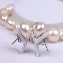 Last inn bildet i Galleri-visningsprogrammet, Hårbøyle i ekte ferskvannsperlrer