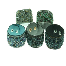 Last inn bildet i Galleri-visningsprogrammet, Armbånd med stein, finnes i 5 farger